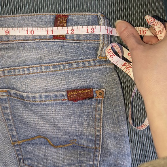 Sz. 26 --- 7 for all mankind light wash, bootcut jeans w/sqiggle pockets - Picture 10 of 16
